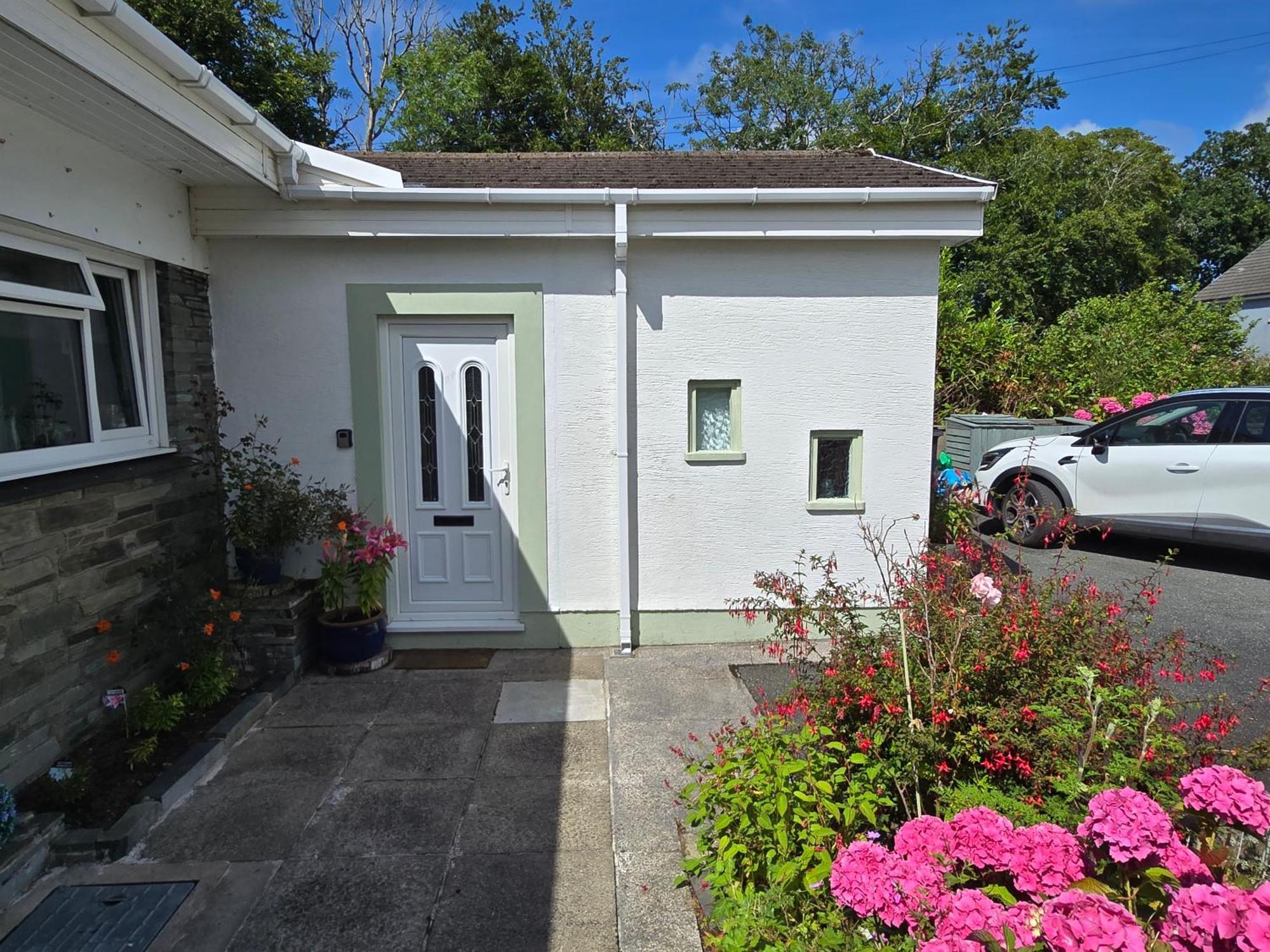 Beautiful 2 Bedroom Annexe In Popular Town Location นาร์เบิร์ธ ภายนอก รูปภาพ